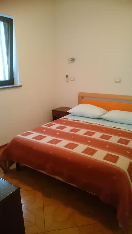 Apartments Majda Umag Bagian luar foto