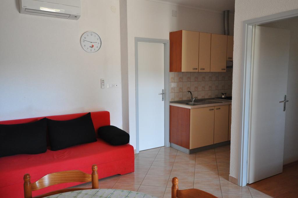 Apartments Majda Umag Bagian luar foto